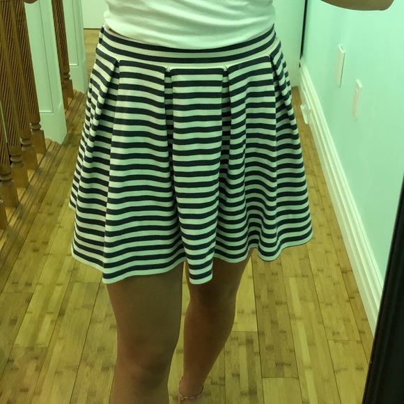 🔥 [2/$15] Striped skater skirt - Picture 1 of 4